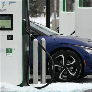 新能源充電樁技術(shù)革新與市場(chǎng)機(jī)遇