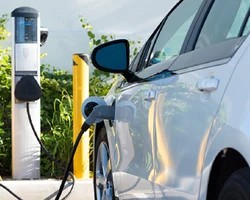 汽車充電樁加盟市場策略與機遇