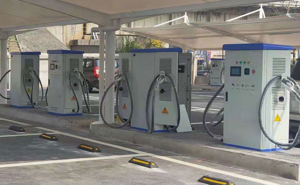 新能源充電樁加盟市場(chǎng)機(jī)遇風(fēng)險(xiǎn)管理